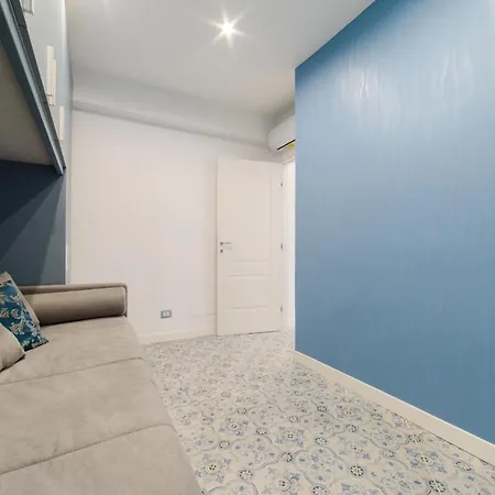 Estate4home - The Attic Sorrento