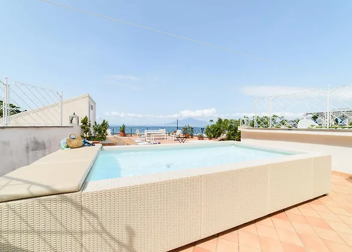 Estate4home - The Attic Apartamento Sorrento