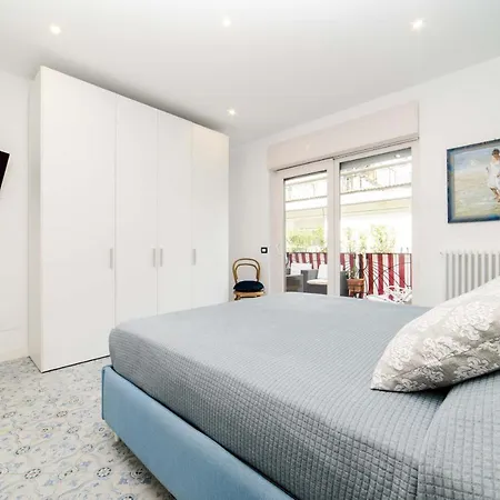 Estate4home - The Attic Apartamento