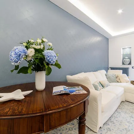 Апартаменти Estate4home - The Attic Сорренто