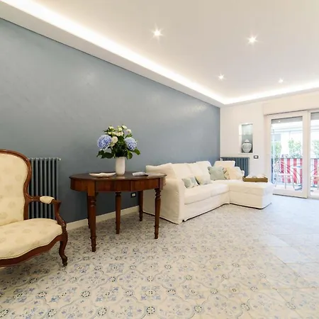Estate4home - The Attic Apartamento *